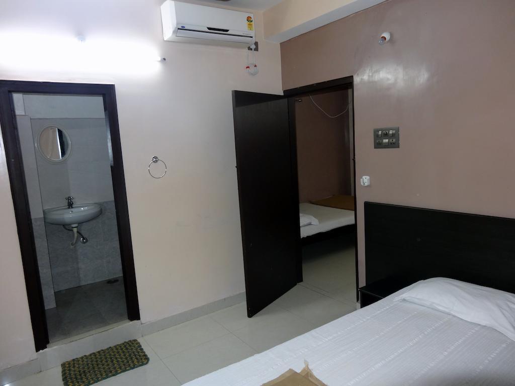 Dwaraka Inn Hyderabad Bilik gambar